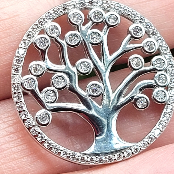 🌿Tree of life pendant & chain. - Picture 2 of 2